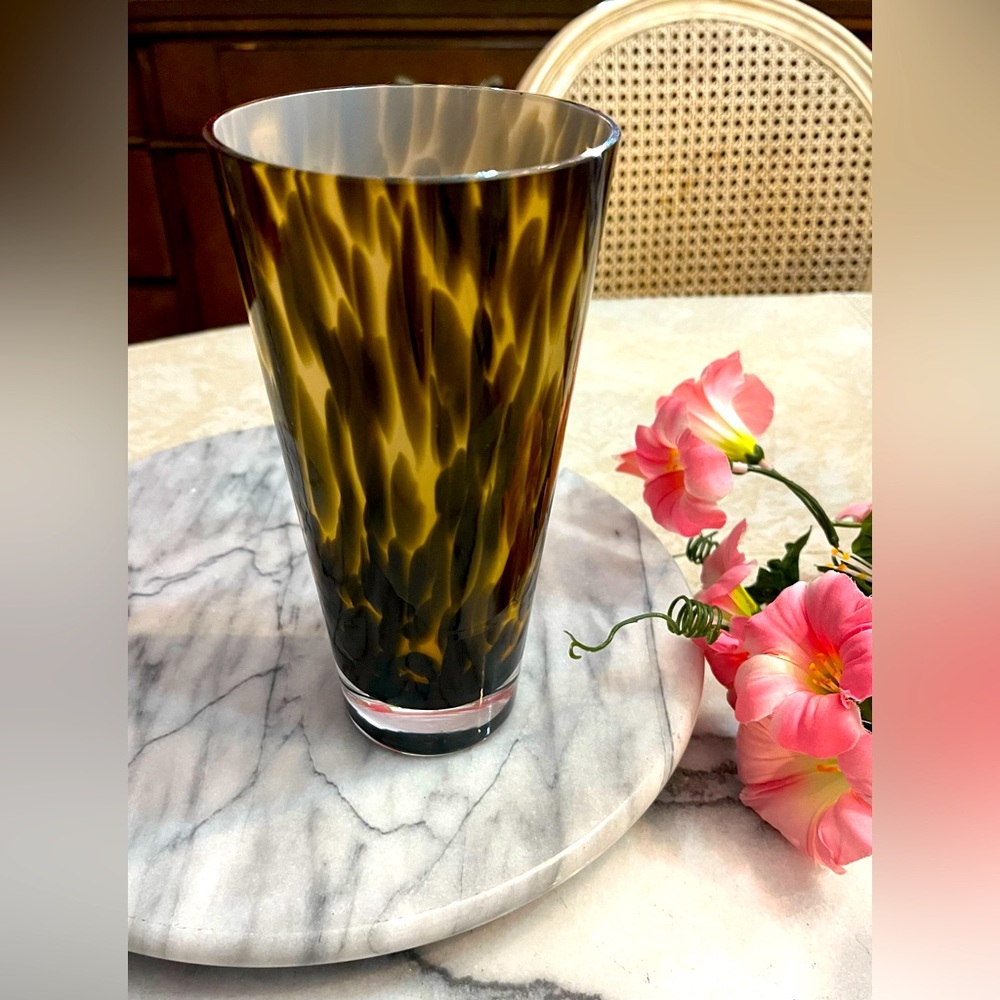 Tortoise Shell Leopard Art Glass Vase Amber Brown Blown Thick Clear Bottom